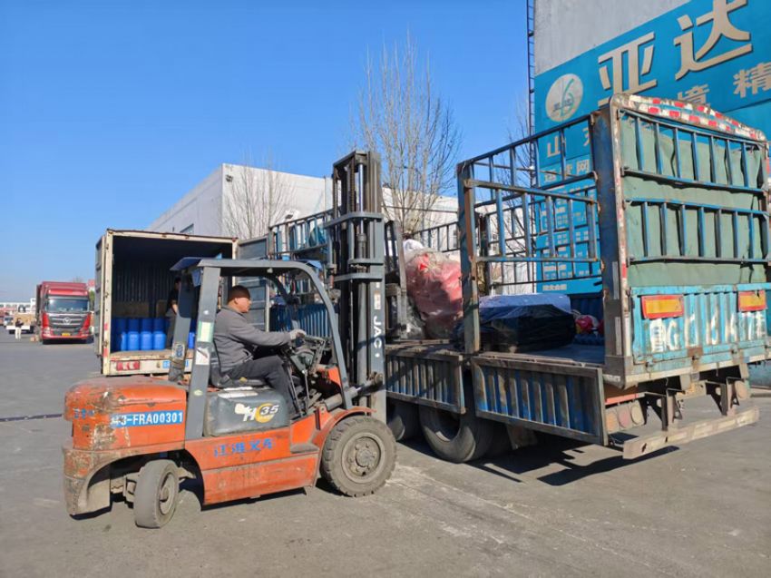 點(diǎn)擊查看詳細(xì)信息<br>標(biāo)題：發(fā)貨現(xiàn)場(chǎng) 閱讀次數(shù)：0